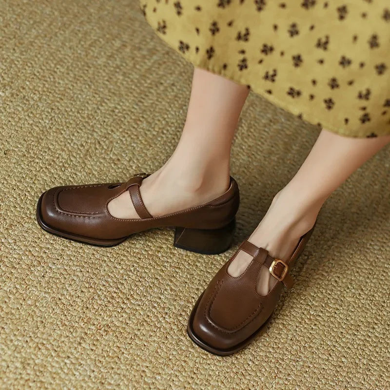 Delia | Scarpe Mary Jane T-Bar con Punta Squadrata Retrò