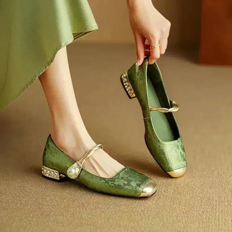 Mestelle | Scarpe Mary Jane Eleganti con Dettagli Lucidi