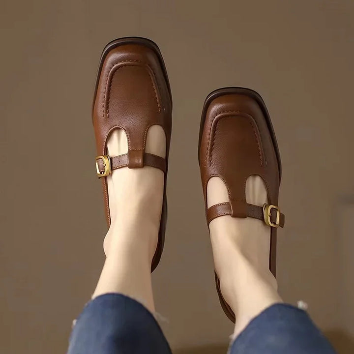 Delia | Scarpe Mary Jane T-Bar con Punta Squadrata Retrò